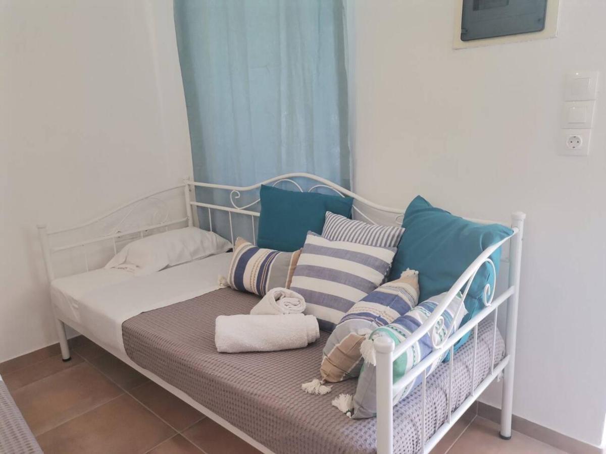 Blue Central Apt 10 Min To The Port/ Wash Machine Lávrion 外观 照片